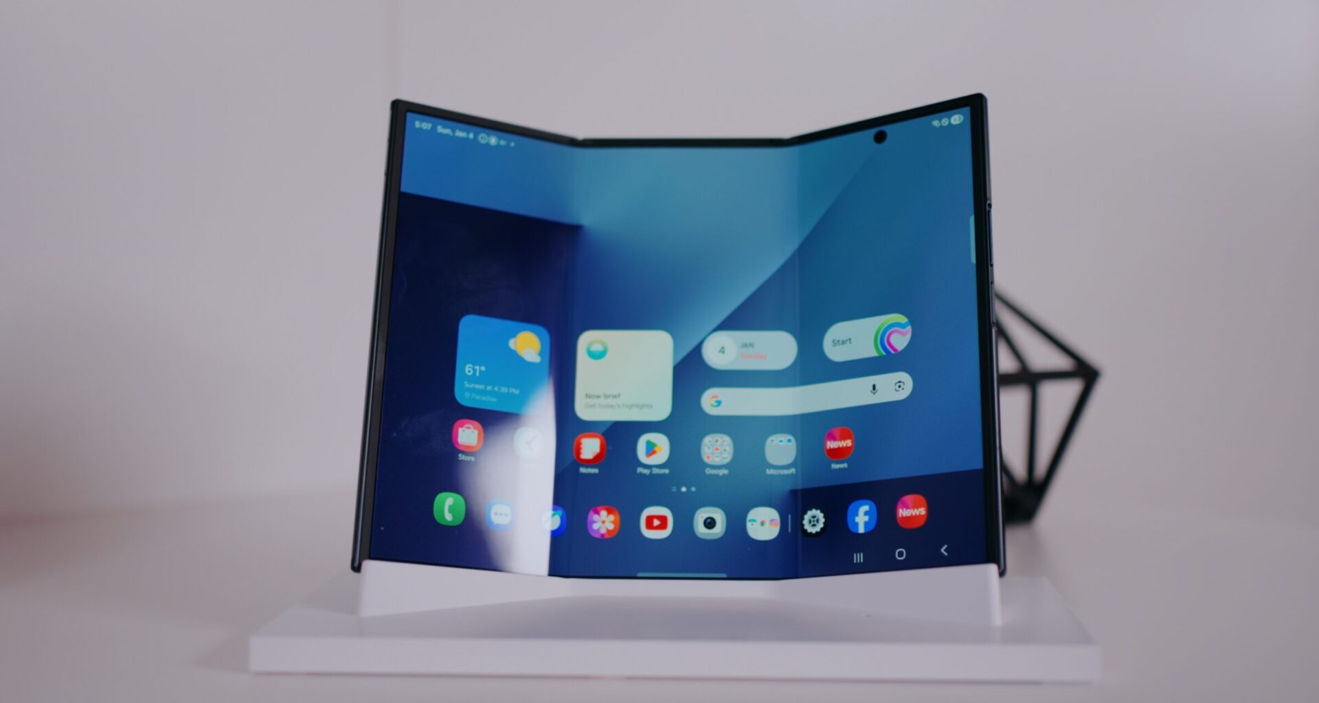 5 Android phones you should buy instead of the Galaxy Z TriFold