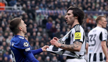 Newcastle United 3 Qarabağ 2 (9-3 on aggregate)