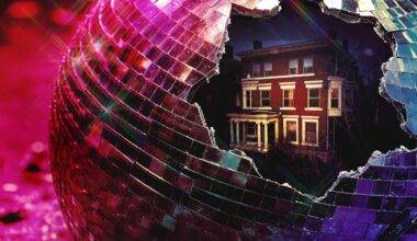 Airdate: Murder in Glitterball City