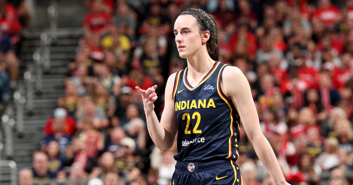 ESPN’s new Sunday night plan; Netflix chosing interesting path into MMA