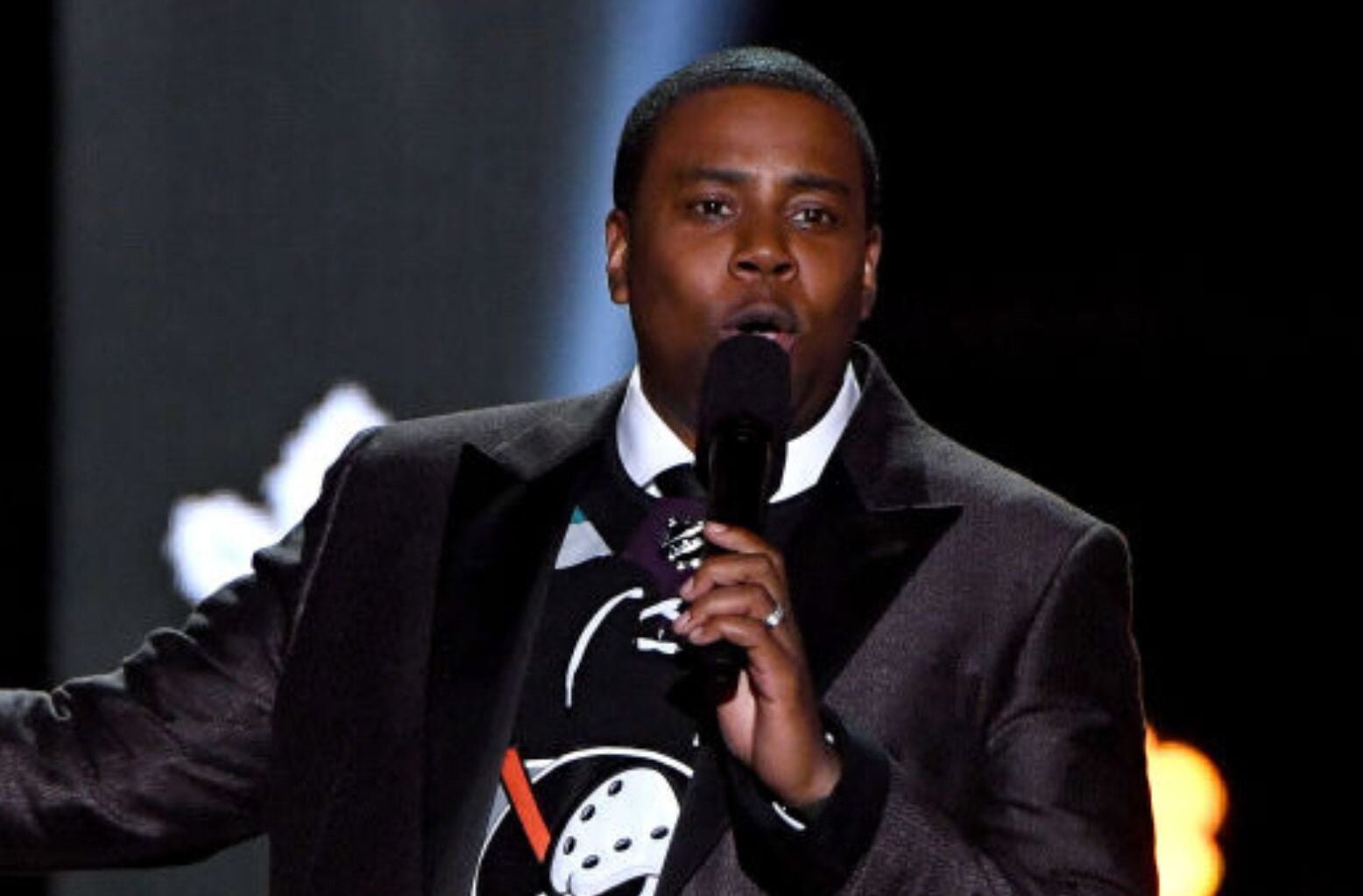 Kenan Thompson Sparks 'Mighty Ducks 4' Talk at NHL Game