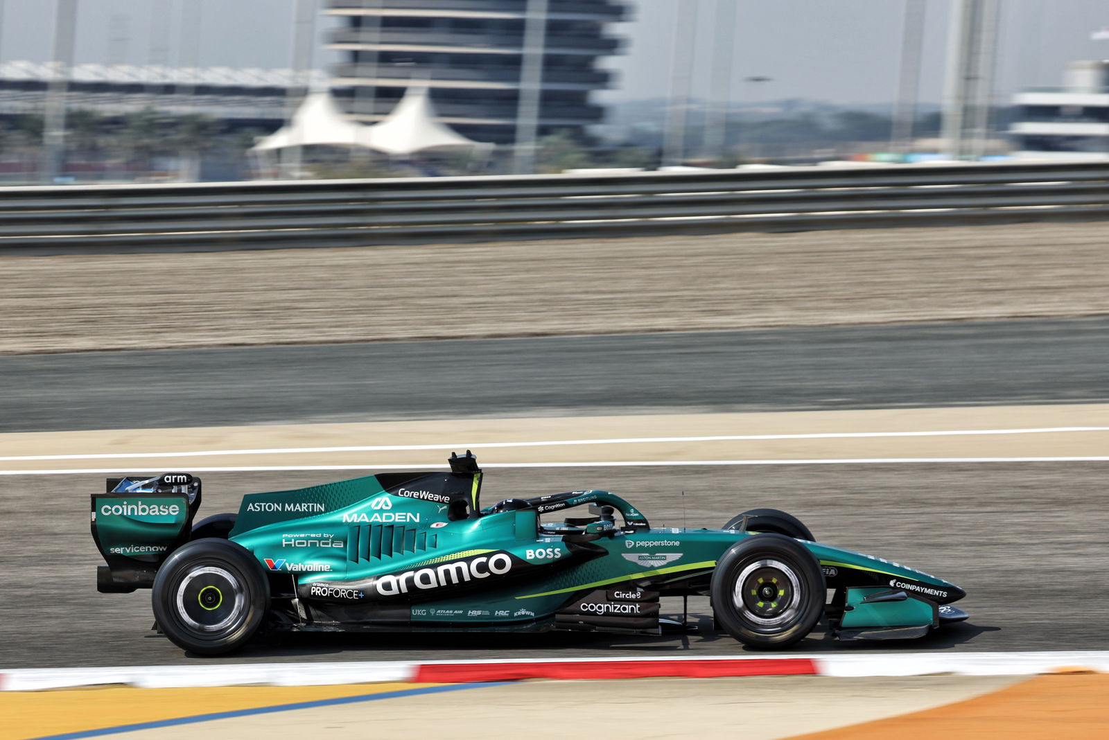 The Aston Martin AMR26 on track during F1 pre-season testing at Bahrain. Image: Bearne / XPB Images