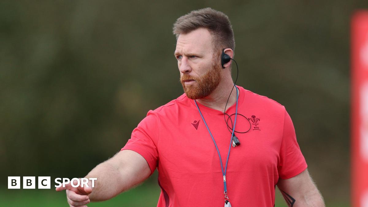 Tyrone Holmes in Wales training session