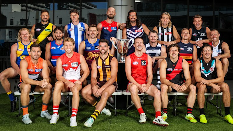 Magpies’ premiership stars Darcy Moore and Jeremy Howe in race against time to face St Kilda in opening round