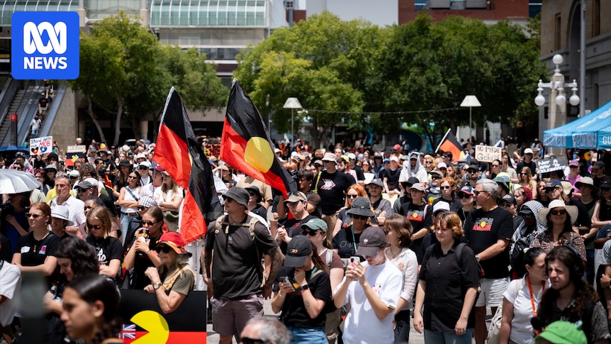 Federal parliament condemns attempted bombing at Perth/Boorloo Invasion Day rally