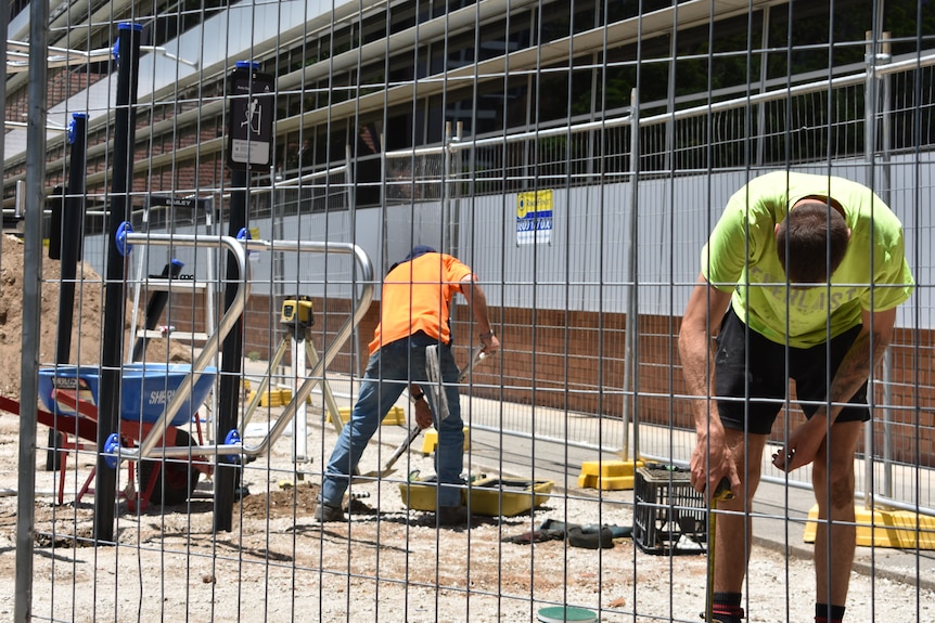 Groups of people working in the sun, including construction workers, labourers and delivery drivers
