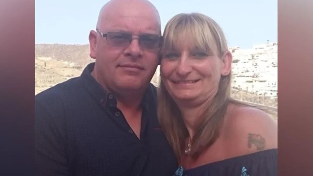 Husband loses 4 stone to donate kidney to his wife