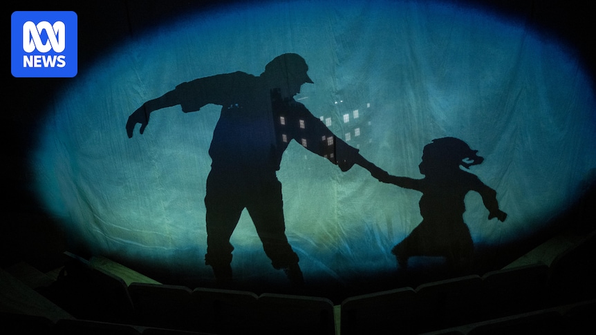 Adelaide theatre company Slingsby says funding loss forces final curtain call