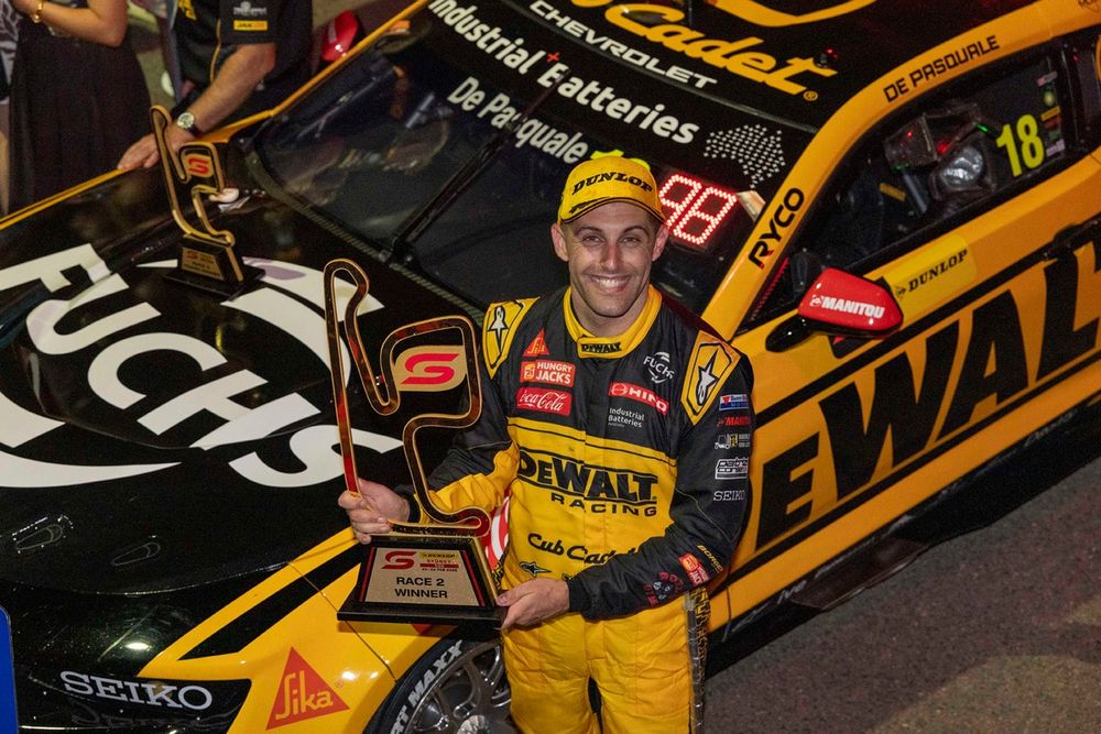 Anton De Pasquale, Team 18