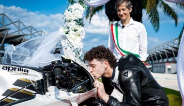 A marriage made in heaven: Bezzecchi pens new Aprilia deal - motogp.com