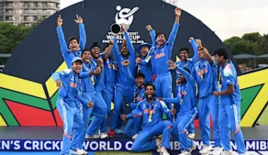 Falconer with a valiant ton