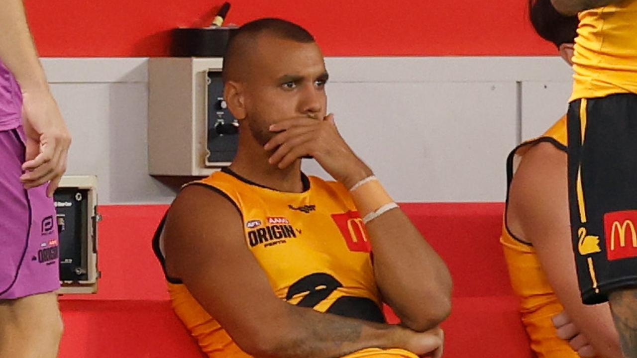 Ah Chee avoids serious injury, still chance for Crows Round 1 debut