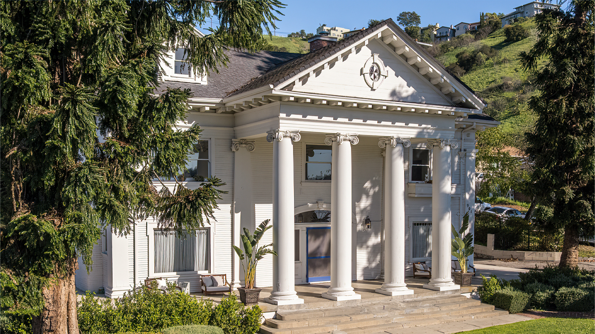 A Landmark Home by the Architect of L.A.’s Griffith Observatory Lists for $2.5 Million