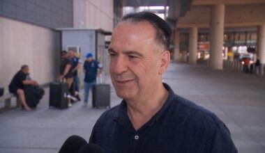 Peter V’landys reignites code wars with dig at AFL and rugby union, aeroplane air conditioning issue, latest news