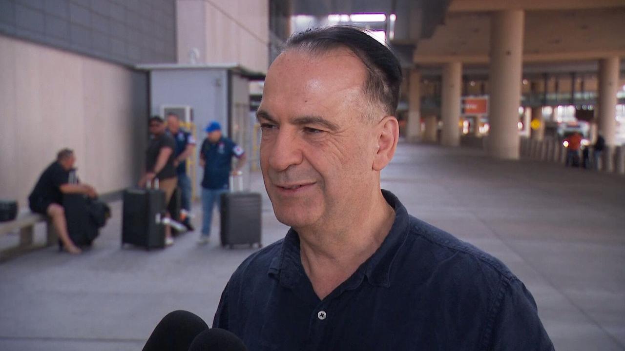 Peter V’landys reignites code wars with dig at AFL and rugby union, aeroplane air conditioning issue, latest news