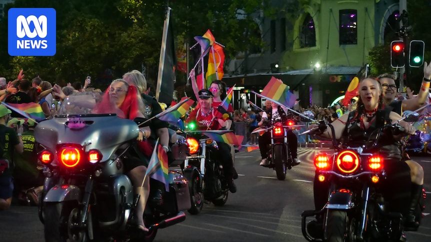 Sydney Gay and Lesbian Mardi Gras Parade draws thousands