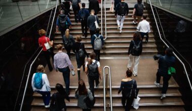 Real wages are going backwards, fresh data from the ABS confirmed. Picture: NewsWire / Nikki Short