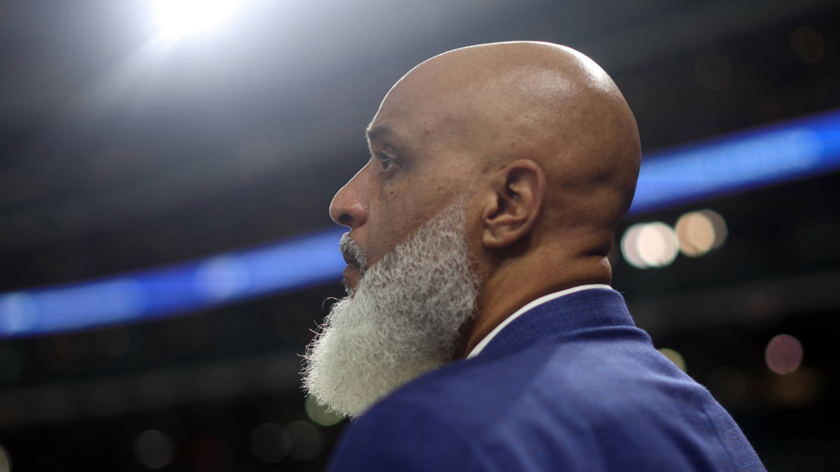 MLBPA leader Tony Clark resigns: Six tasks for his successor to handle