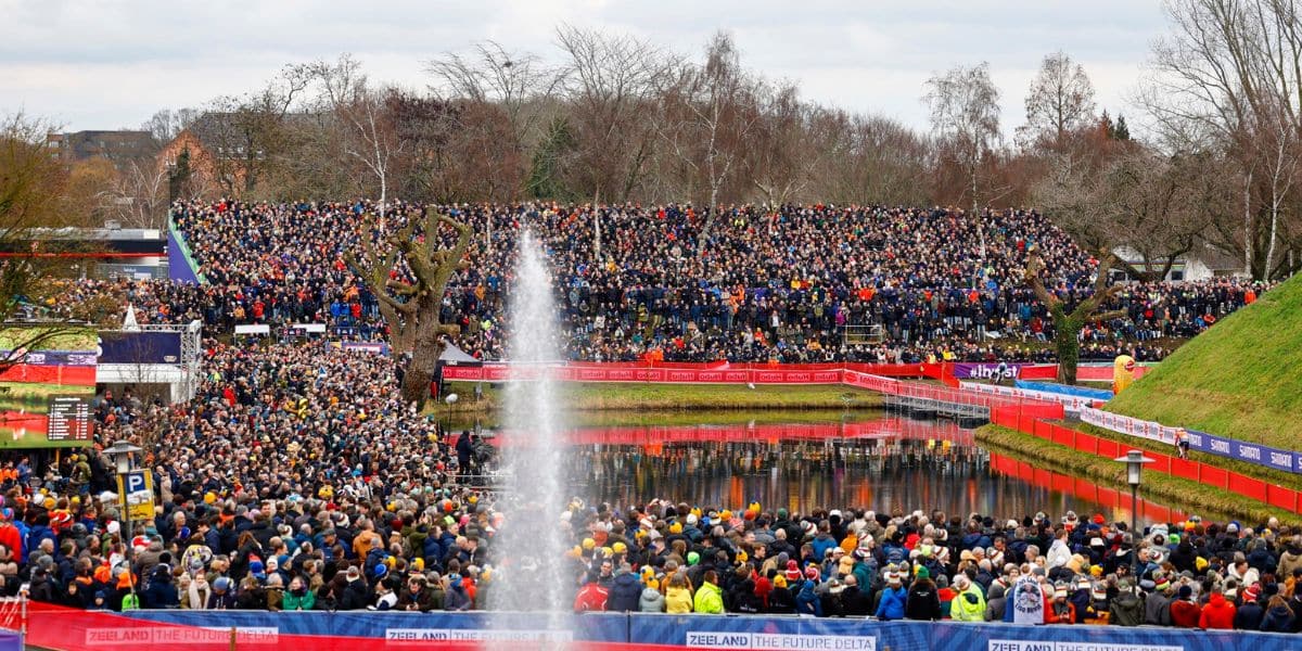 EUROTRASH: Van der Poel and Brand Lead Dutch Dominance at 'Cross Worlds