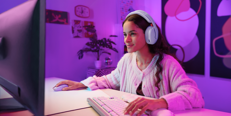 Logitech Launches G325 Lightspeed Wireless Headset for Under $200