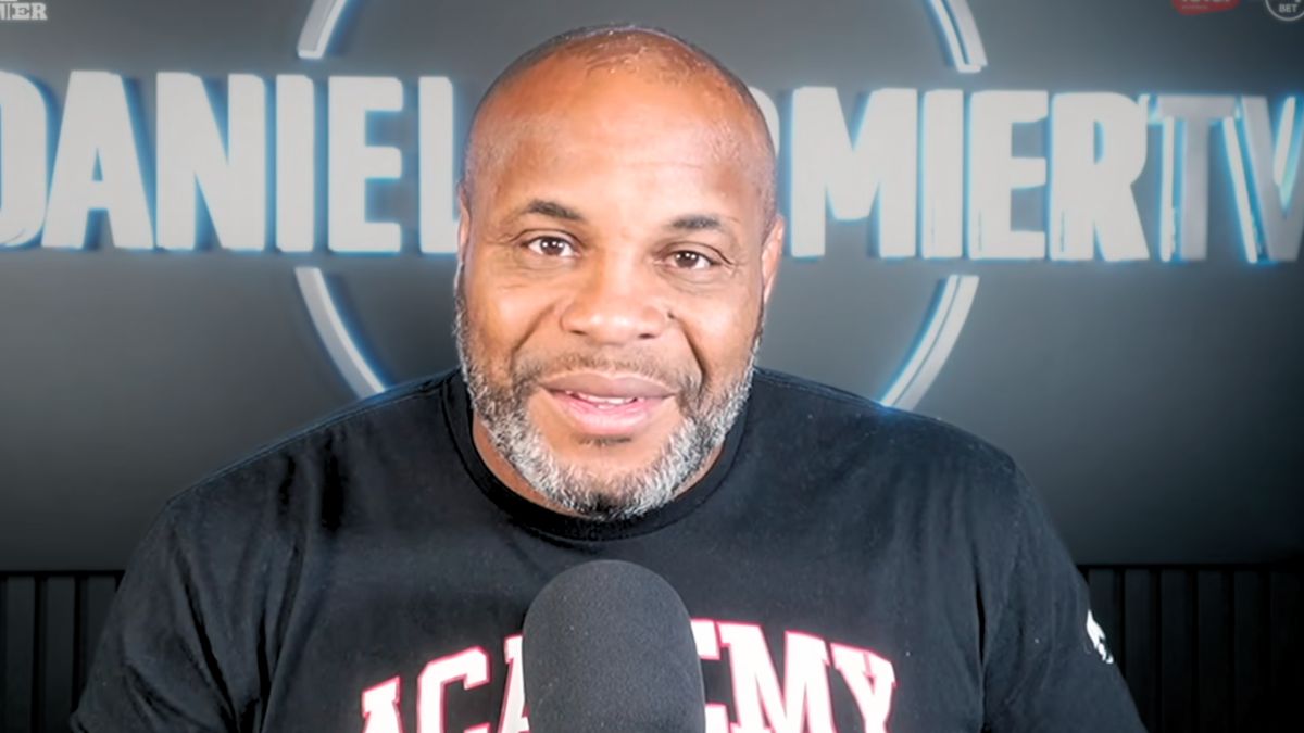 Daniel Cormier Calls BS on Jon Jones' 'Secret' Arthritis Recording