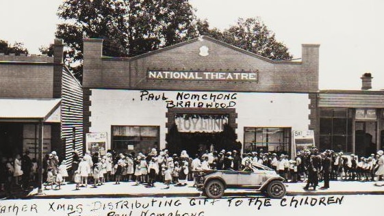 The National Theatre building on Wallace Street, Braidwood, in 1929 