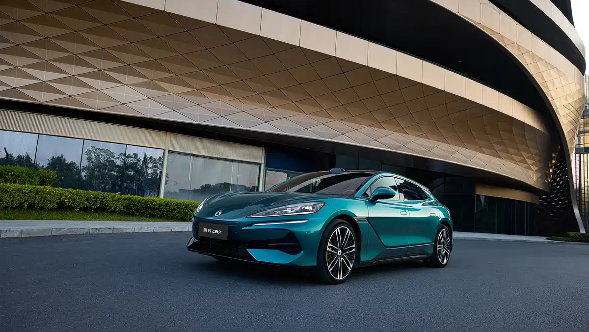 BYD's Denza Z9/Z9GT declared with up to 1068 km range and up to 1140 horsepower