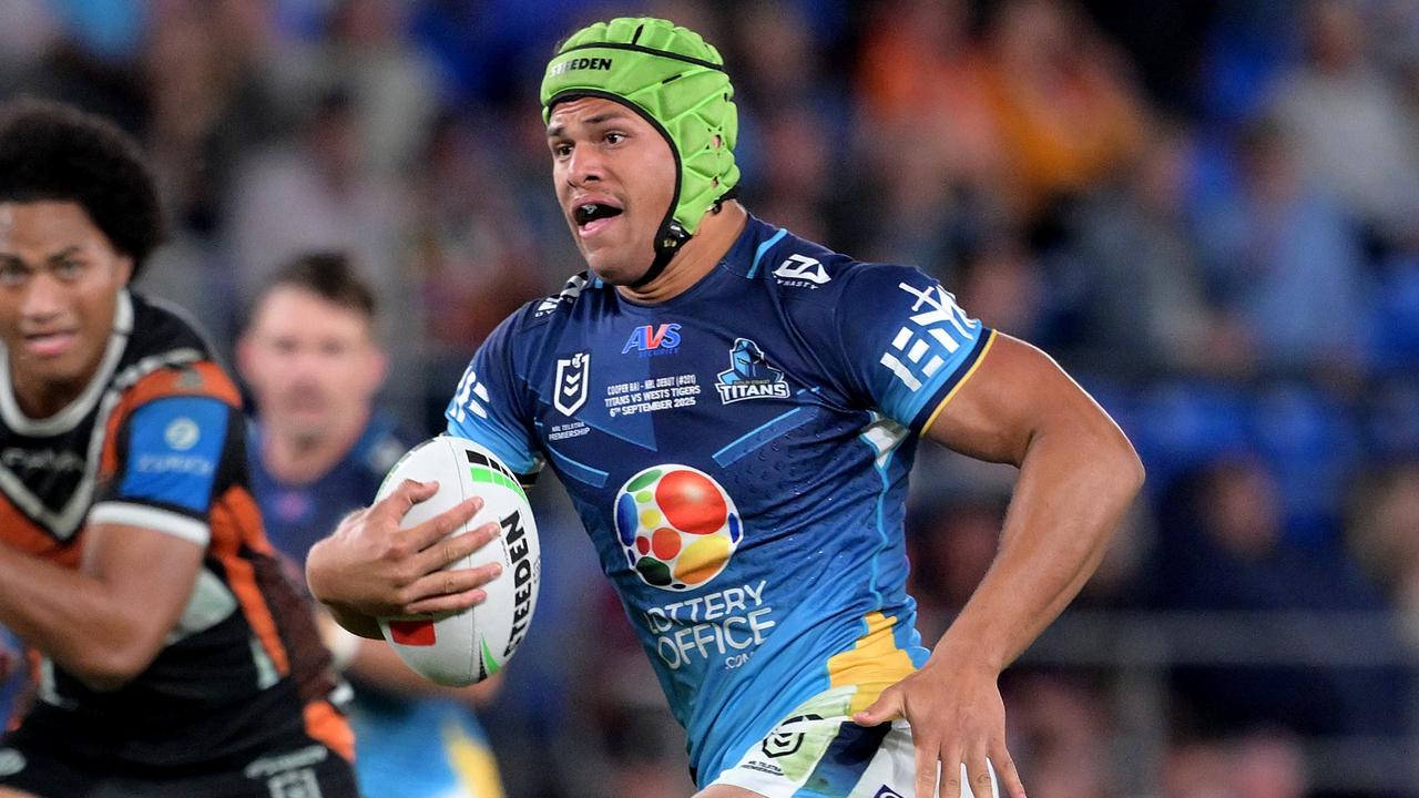 Dolphins vs Gold Coast Titans live blog, updates, videos, scores, teams, Cooper Bai, Josh Hannay, Selwyn Cobbo Dolphins debut