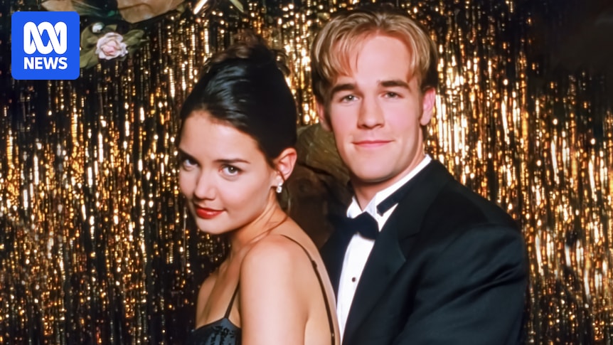 Katie Holmes pays tribute to Dawson's Creek co-star James Van Der Beek in handwritten letter