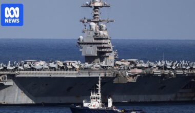 Australian diplomats' families offered evacuation from Middle East over Iran threat