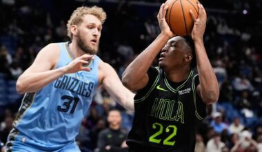 Latest player and team moves, live updates, Jock Landale and Jaren Jackson Jr from Memphis Grizzlies to Utah Jazz, news, video