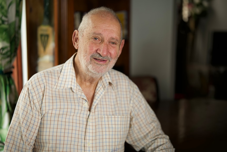 Cricket writer and journalist Mike Coward.