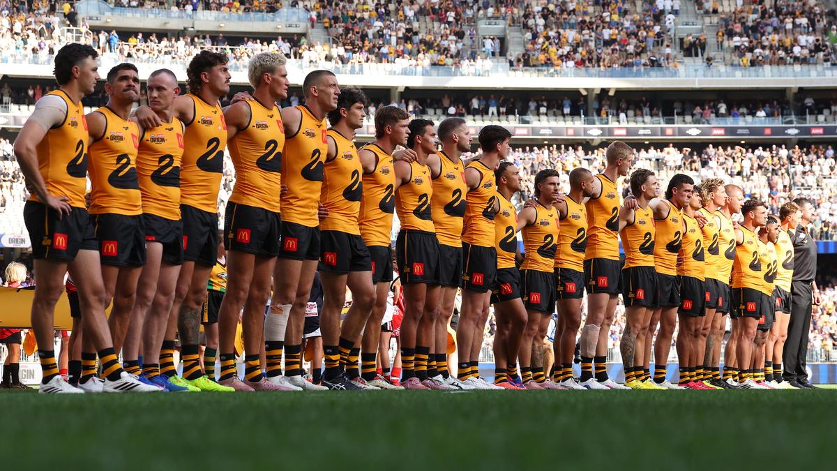 Justin Langer: Origin football shows the difference between representing your flag or playing for a franchise