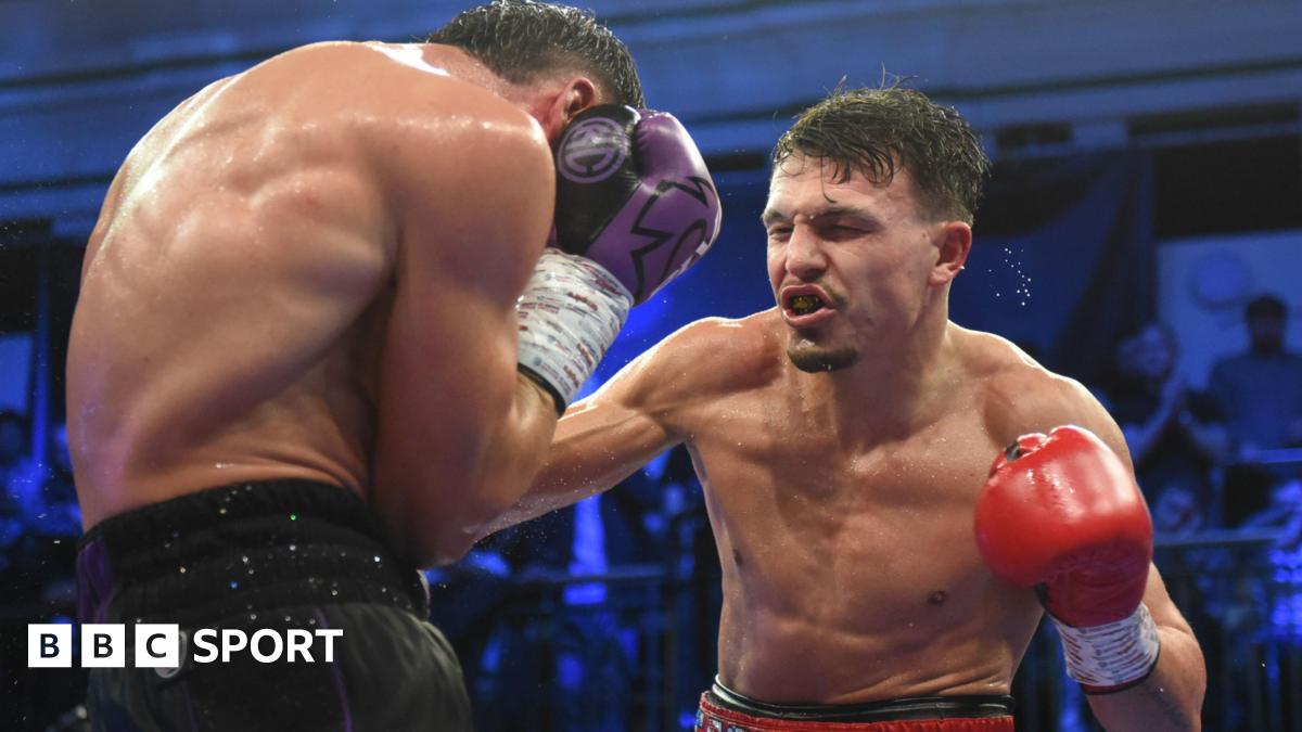 George Liddard lands a right hand on Kieron Conway