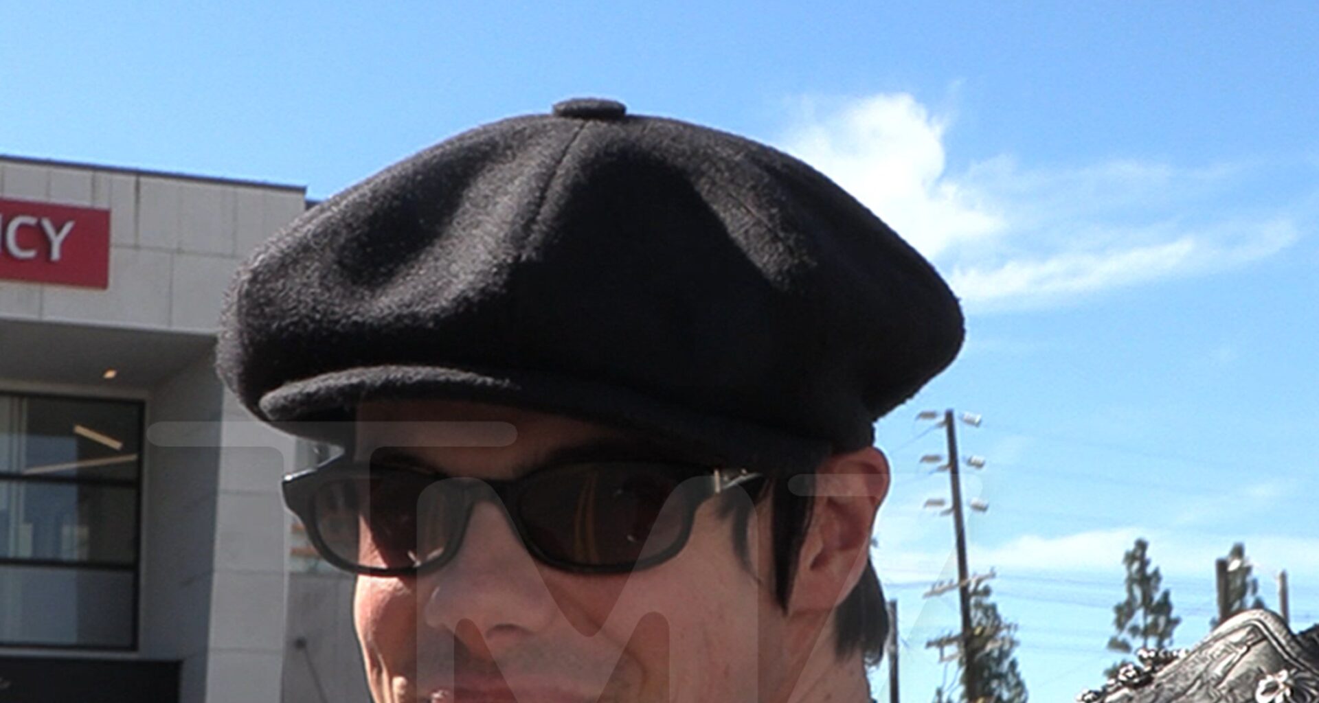 Yungblud Talks About Getting DMs From Ladies, Says He's a Prude