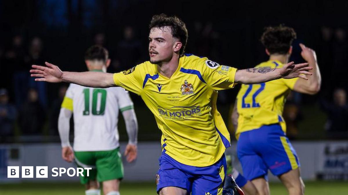 Barry Town's Ieuan Owen scores and celebrates