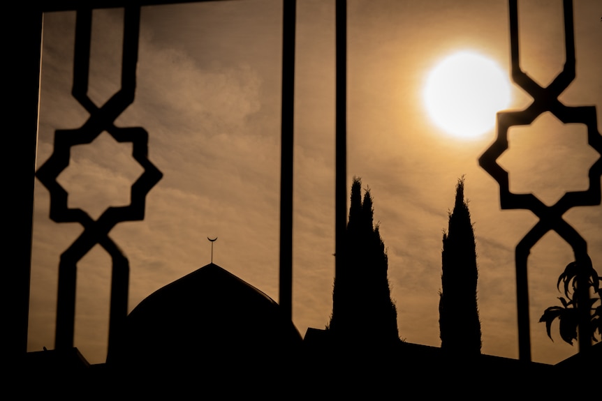 an external shot of the al noor mosque in christchurch