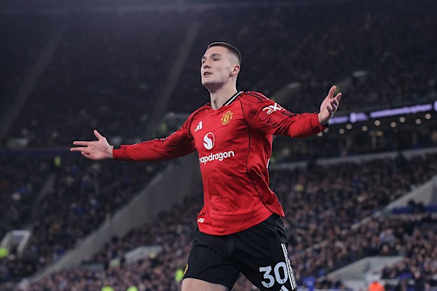 Benjamin Sesko of Manchester United celebrates after scoring.