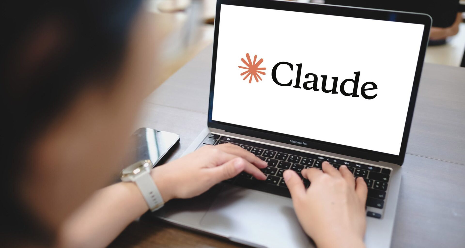 Stop using 'summarize' — this Claude prompt extracts the insights you actually need