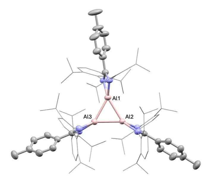 Figure for aluminium catalyst article