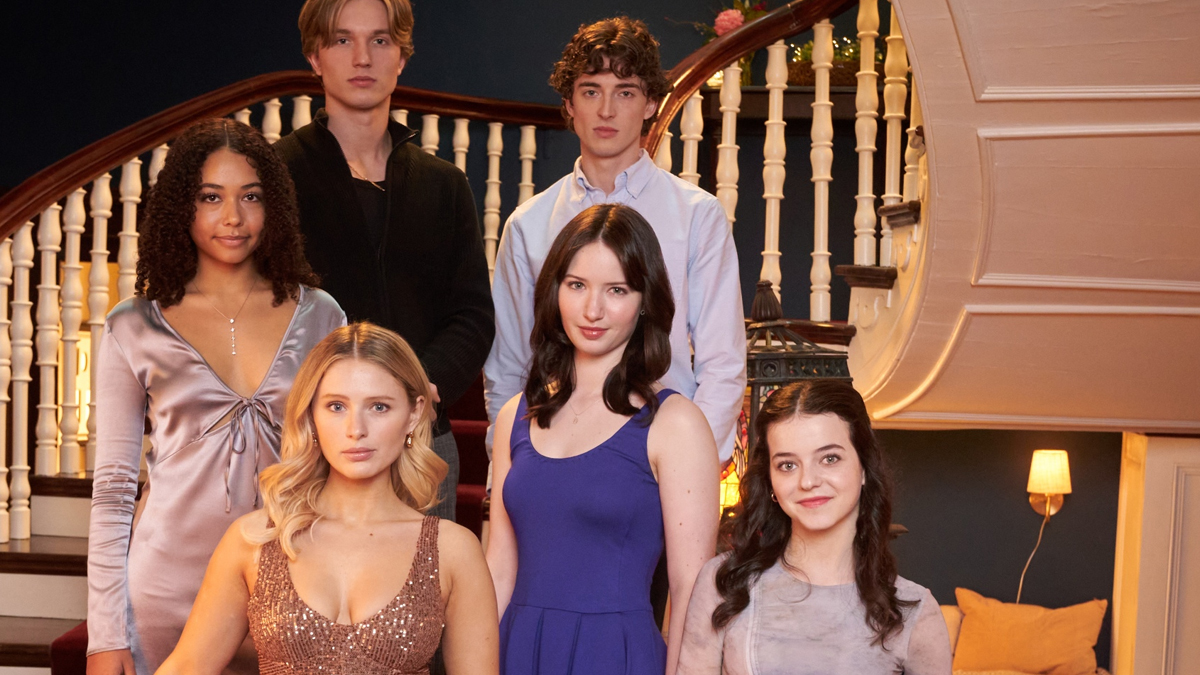 Finding Her Edge Cast Netflix