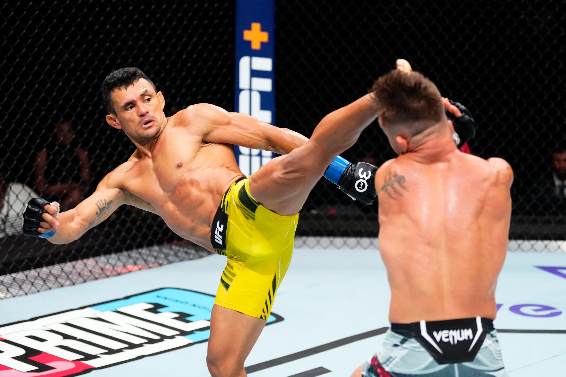 Douglas Silva de Andrade is still fighting and he’s at UFC Mexico.