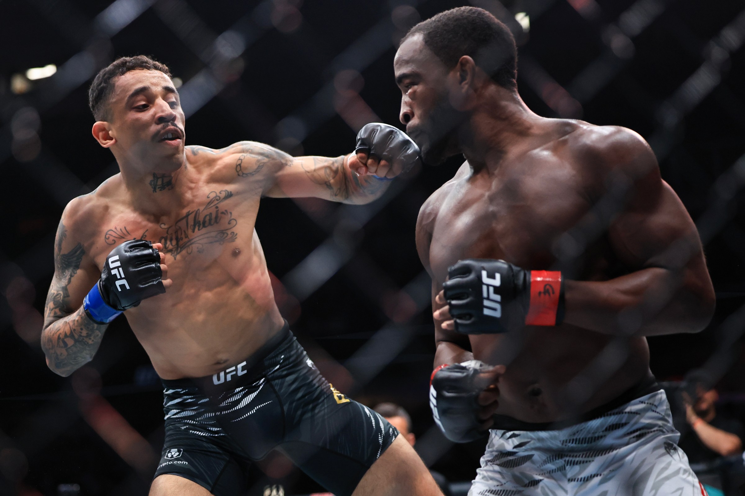 Geoff Neal comes into UFC Houston off a brutal loss.