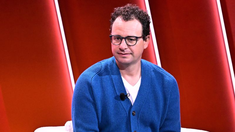 Anthropic ditches its core safety promise in the middle of an AI red line fight with the Pentagon