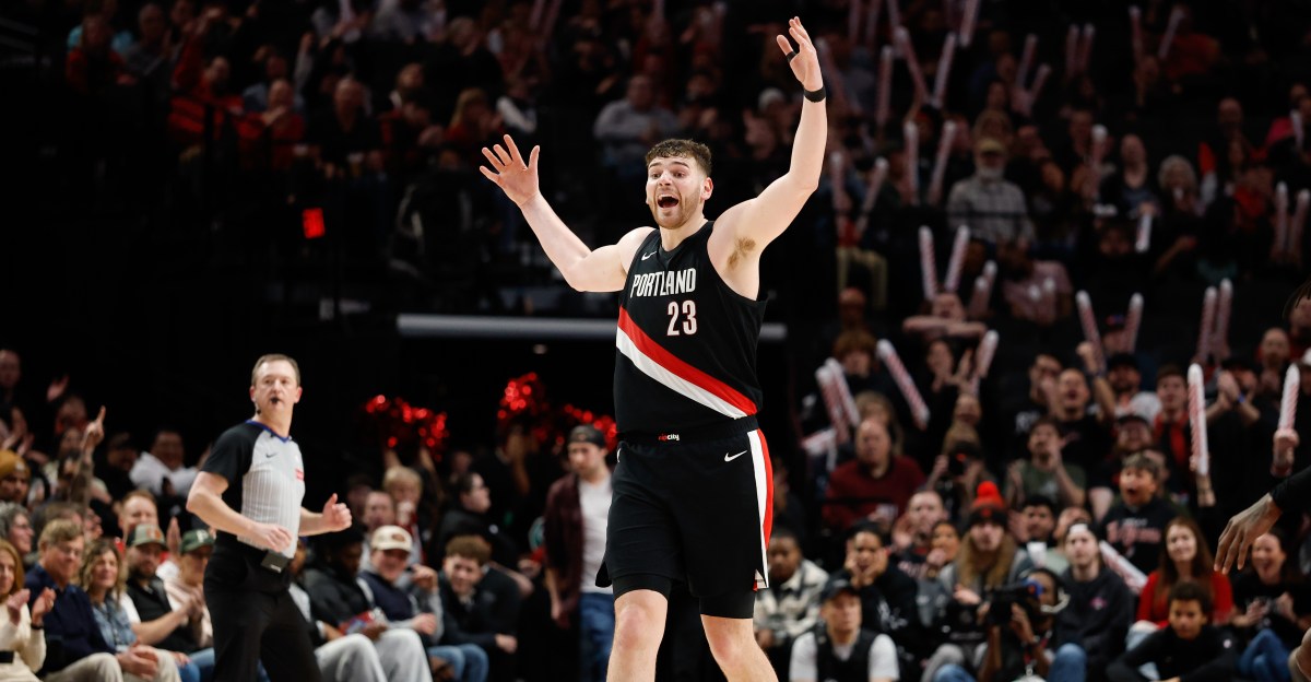 Donovan Clingan Dominates Memphis in Blazers Win