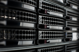 Top Light-Powered, Room-Temp Computer Developed