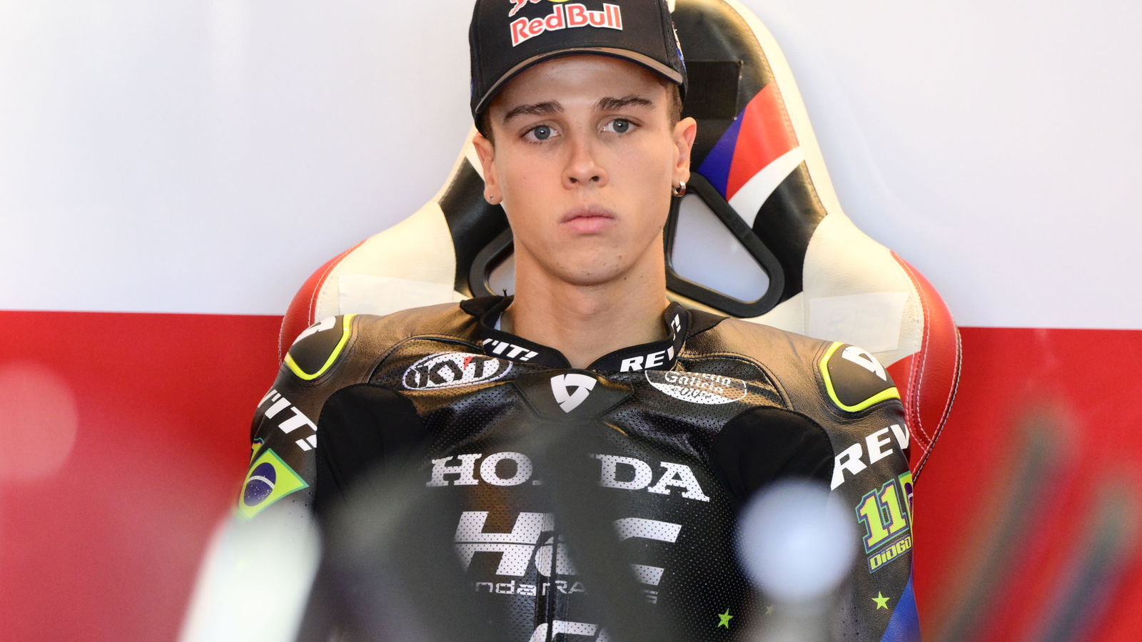 Diogo Moreira, 2025 MotoGP Valencia Test, pit box. Credit: Gold and Goose.