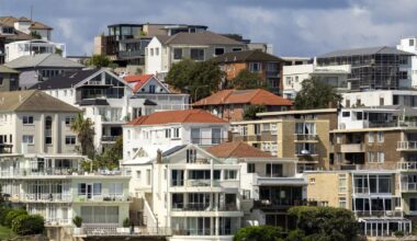 Australian rents surge ﻿almost three times faster than wages, new research shows