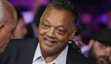 US civil rights icon dies aged 84