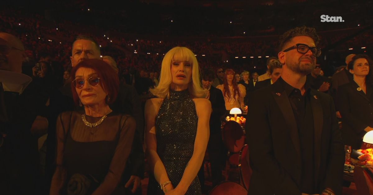 Grammys 2026 live updates: Comedian centres on Justin, Hailey Bieber as he kicks off Grammys ceremony - 9News.com.au